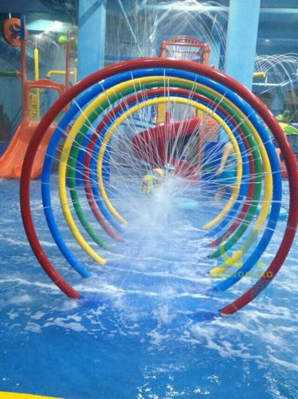 戲水小品